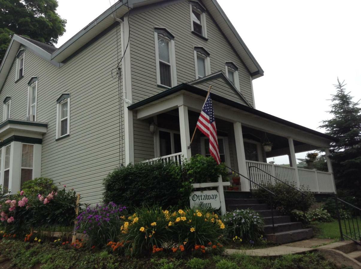 Ottaway Inn Llc Corry Exteriör bild